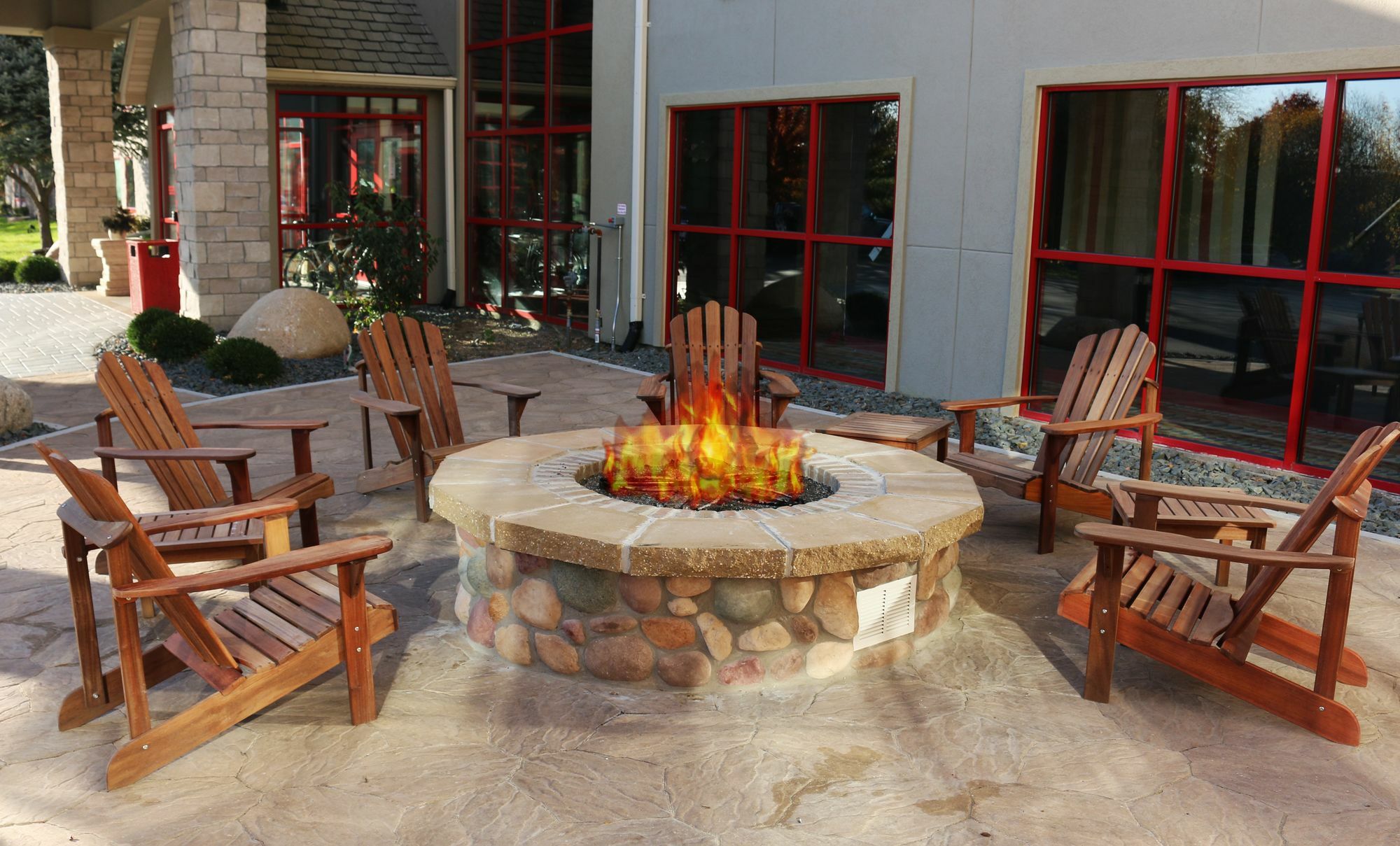 Wildwood Lodge & Suites Clive Εξωτερικό φωτογραφία