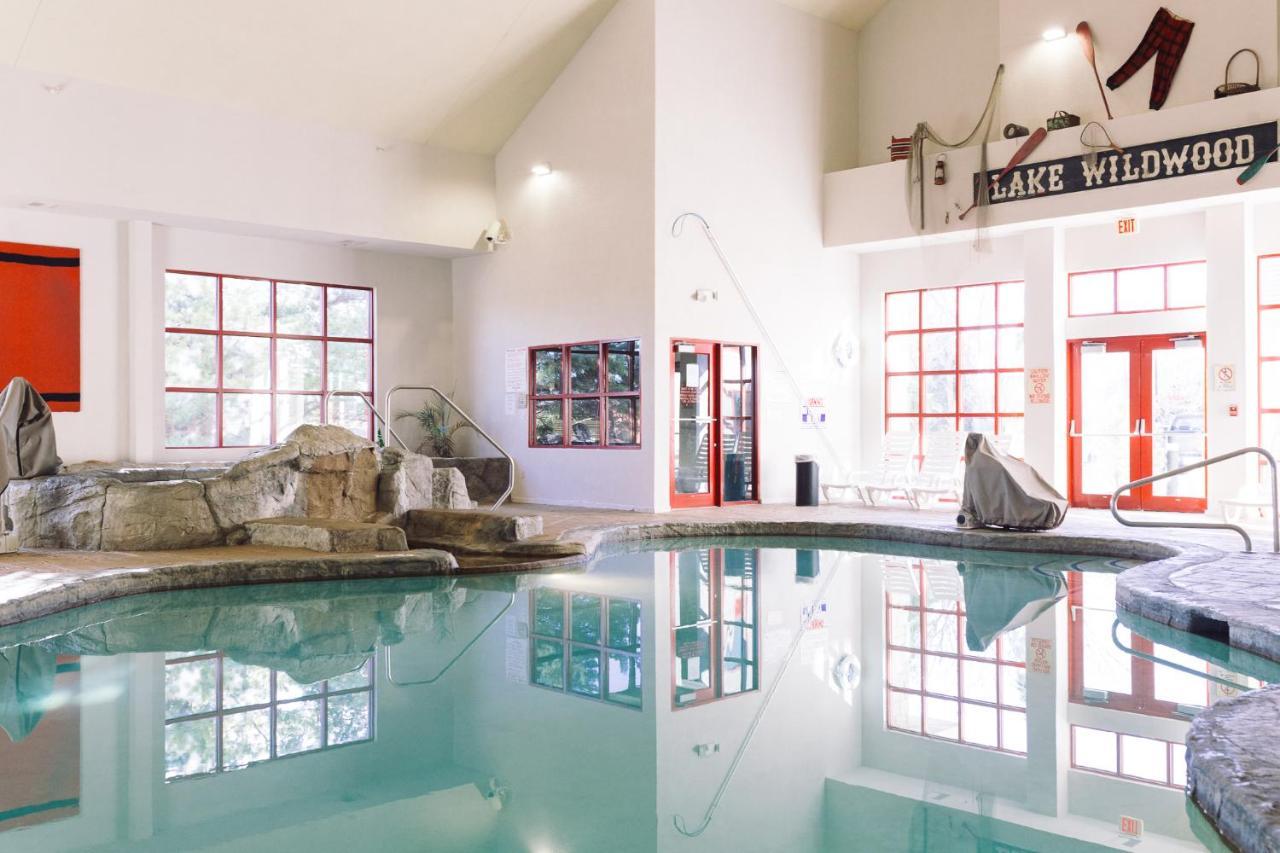 Wildwood Lodge & Suites Clive Εξωτερικό φωτογραφία